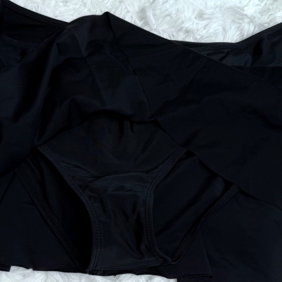 Maxu Swim Bottoms - Picture 3 of 6